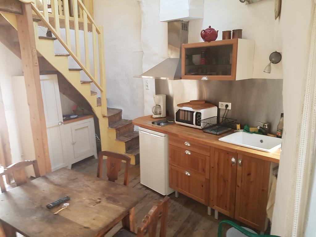 La Maison D'Angele Sainte-Eulalie-de-Cernon Kültér fotó